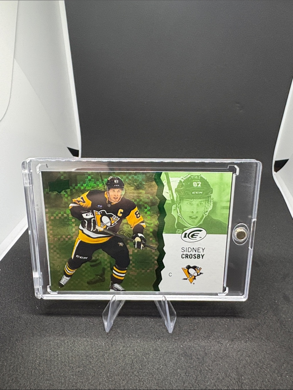 Upper Deck Ice Sidney Crosby Hockey Trading Card Green holo